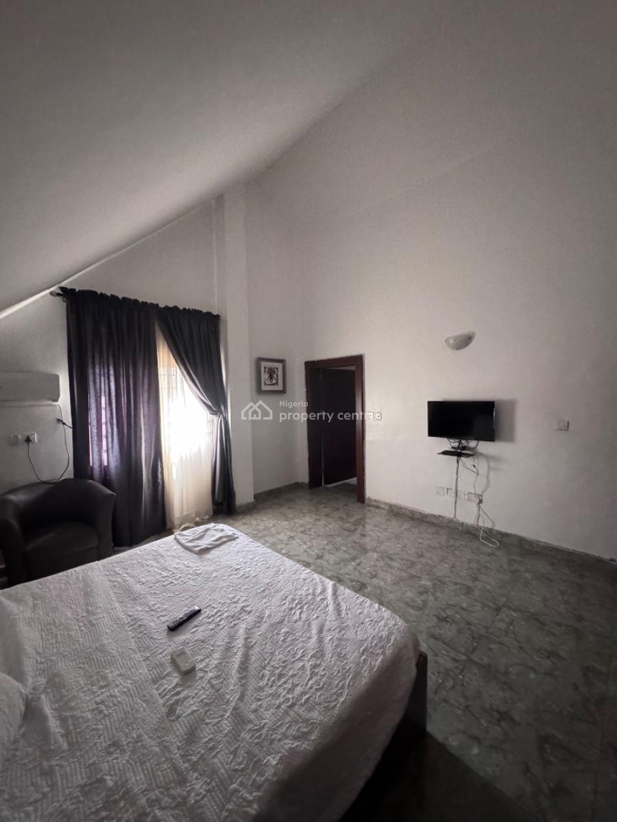 Fully Furnished 3 Bedroom Apartment, Wuse 2, Abuja, Flat / Apartment Short Let