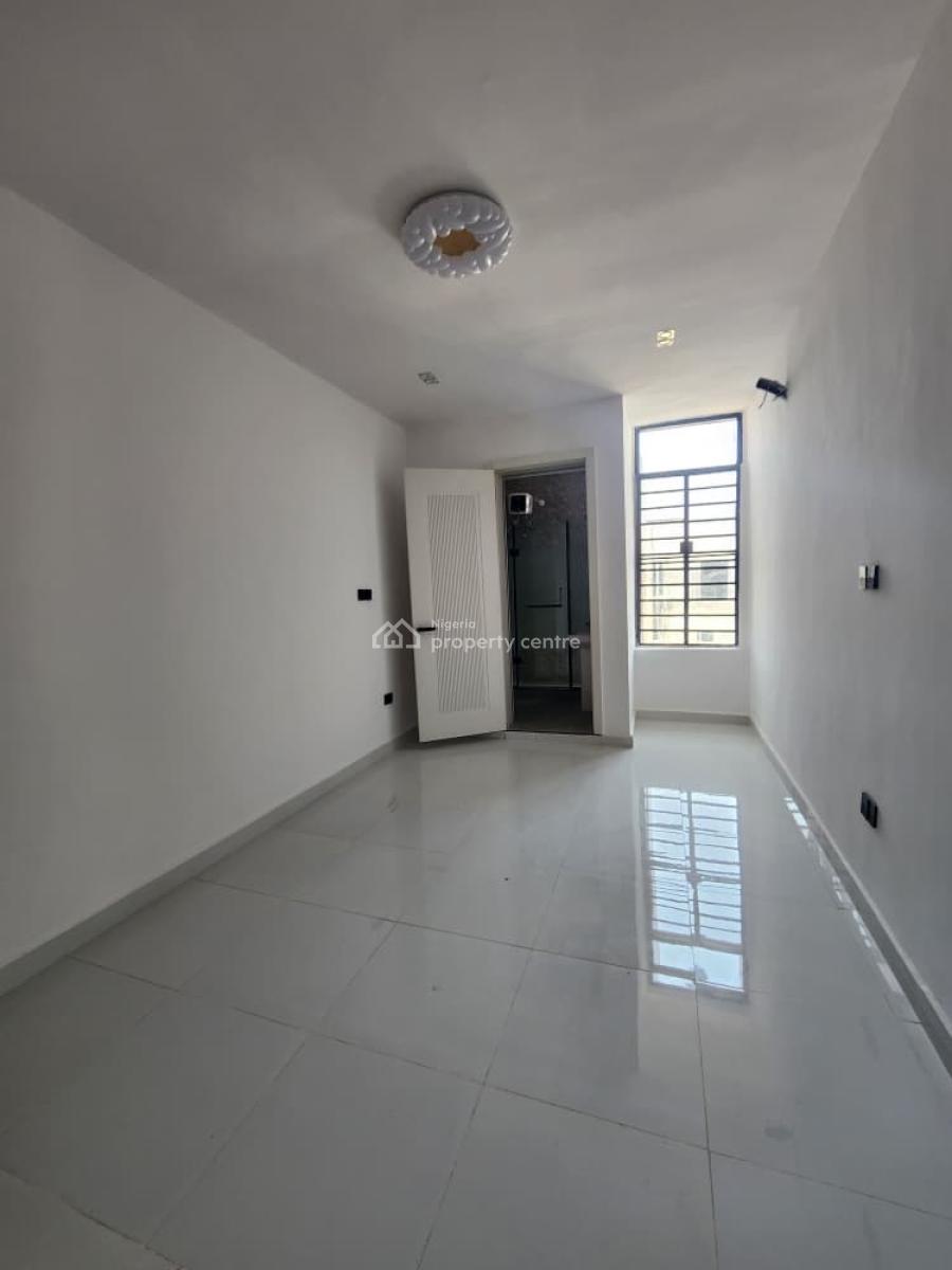 Luxuriously Finished 2bedroom Fitted with Ac and Refrigerator, Ologolo, Lekki, Lagos, Flat / Apartment for Rent