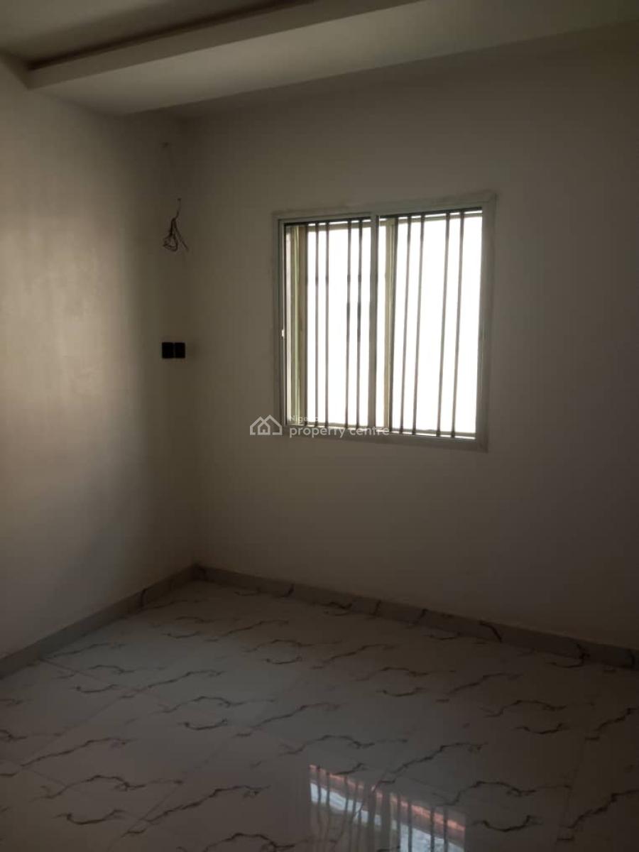 Nice 2,bedroom, Off Toyin Street, Ikeja, Lagos, Office Space for Rent