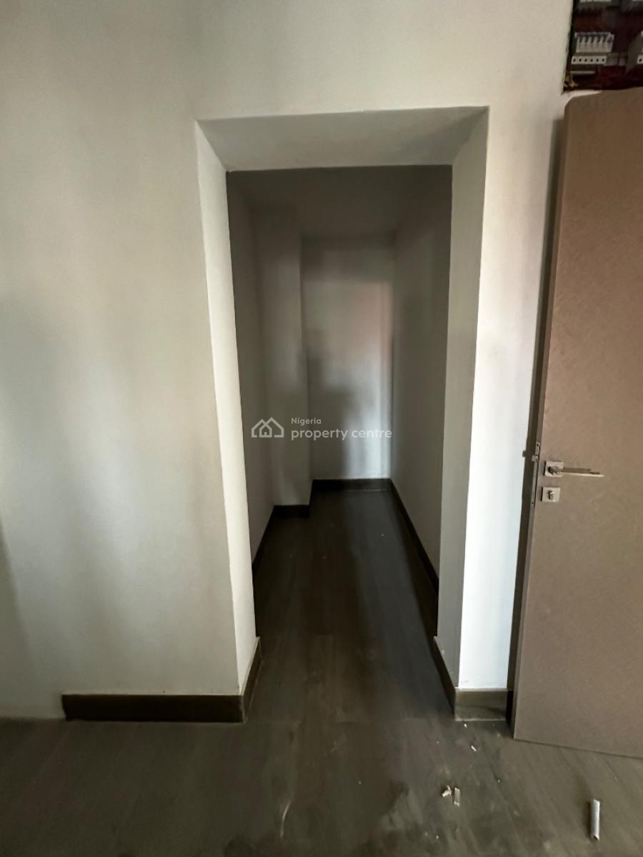 Brand New 2 and 3 Bedroom Apartments, Admiralty Way, Lekki Phase 1, Lekki, Lagos, Flat / Apartment for Rent