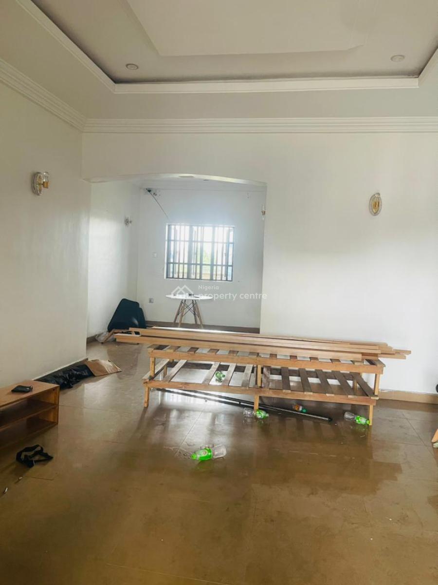 Luxurious 3 Bedroom Flat in a Gated Estate with Federal Light, Shell Cooperative Eneka Eliozu Link Road, Eneka, Port Harcourt, Rivers, Flat / Apartment for Rent