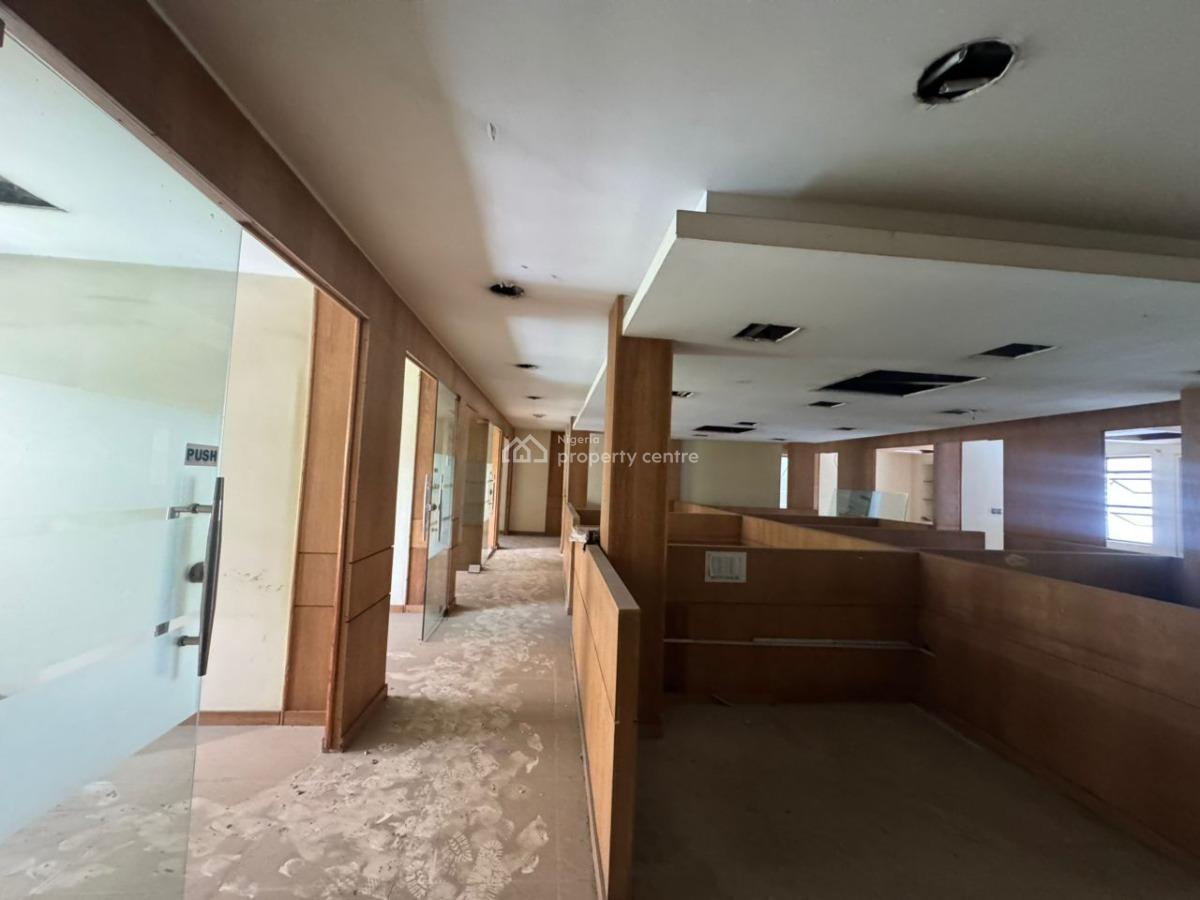 Open Plan Office Space Measuring  400 Square Meters on 3rd Floor, Victoria Island (vi), Lagos, Victoria Island (vi), Lagos, Office Space for Rent