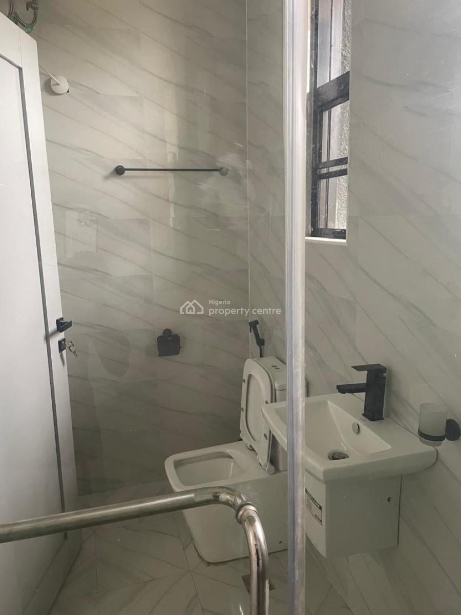 4 Bedroom Maisonette with a Bq, Off Ahmadu Bello Way, Victoria Island (vi), Lagos, House for Rent