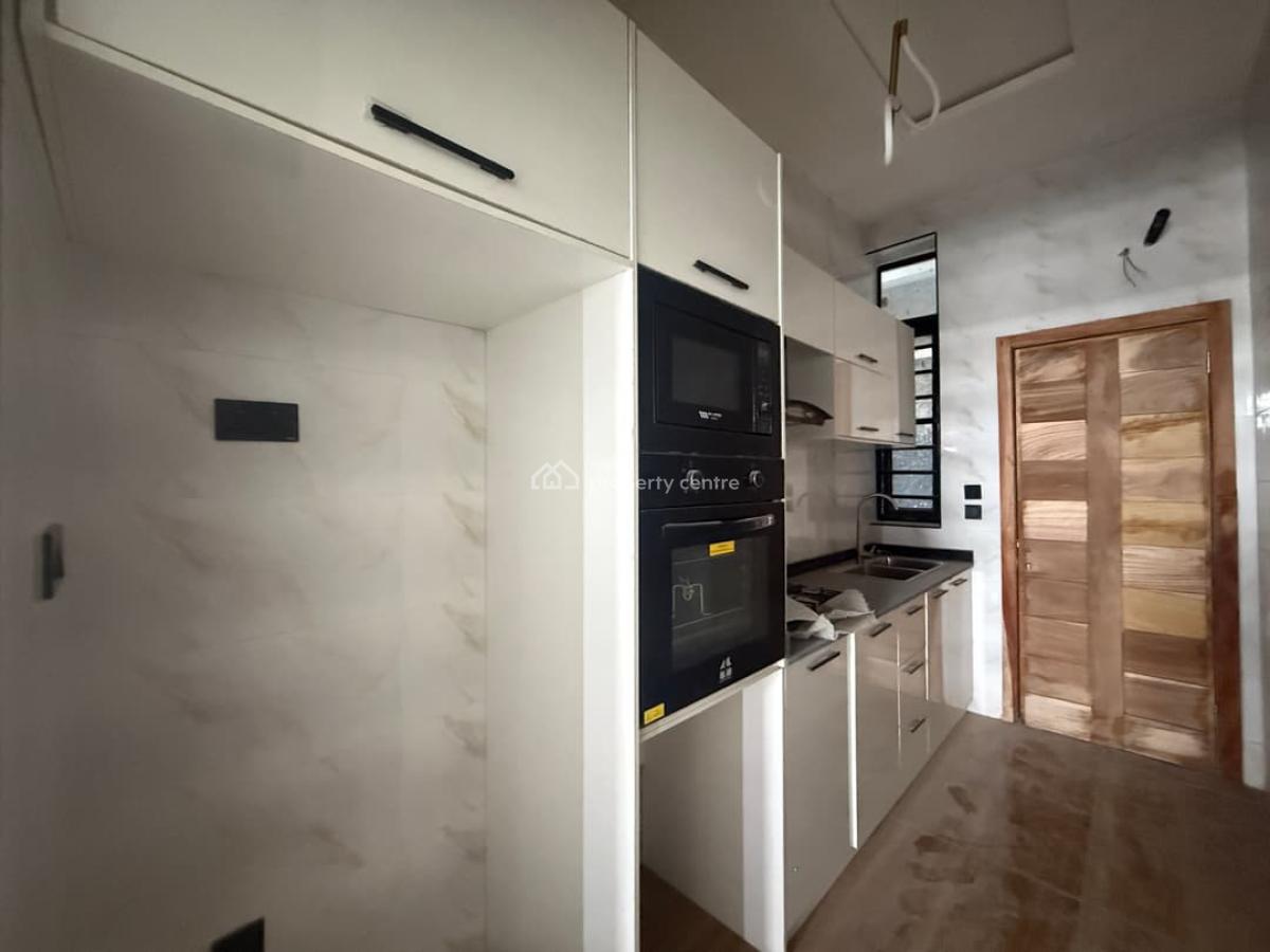 New/luxurious 3bd Duplex, Chevron Alternative, Daffodil Estate, Chevron Alternative Lekki Lagos Nigeria, Lekki Expressway, Lekki, Lagos, Terraced Duplex for Sale