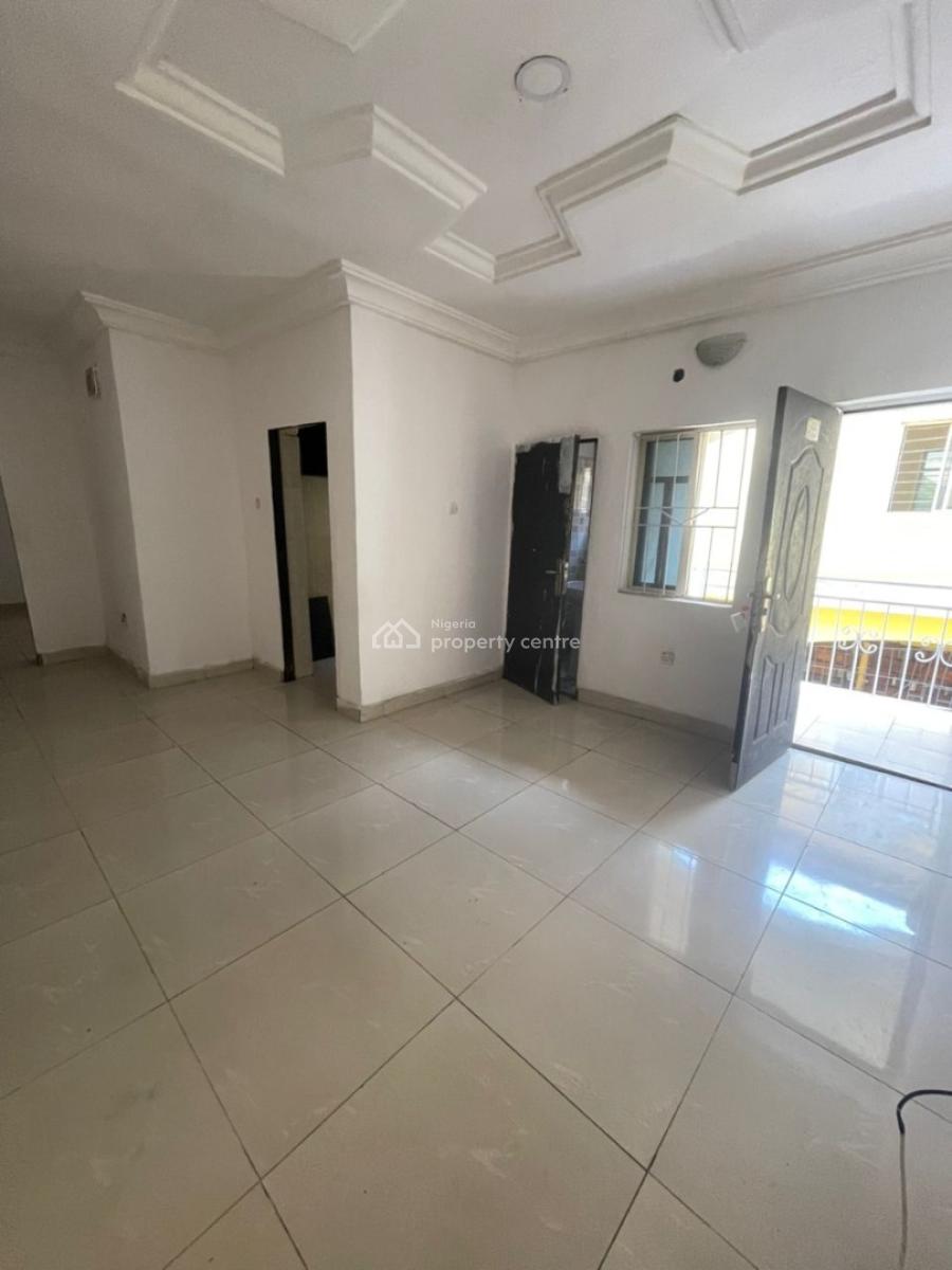 Standard Spacious Upstairs Neat Miniflat, Badore, Badore, Ajah, Lagos, House for Rent