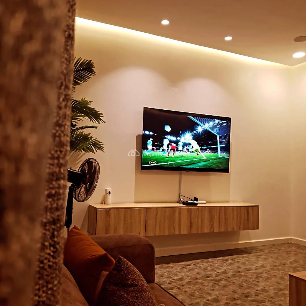 Nicely Furnished 4 Bedroom Apartment, Uyo, Akwa Ibom, Flat / Apartment Short Let