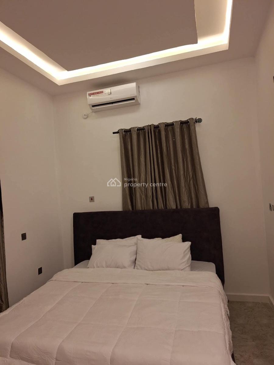 Nicely Furnished 4 Bedroom Apartment, Uyo, Akwa Ibom, Flat / Apartment Short Let