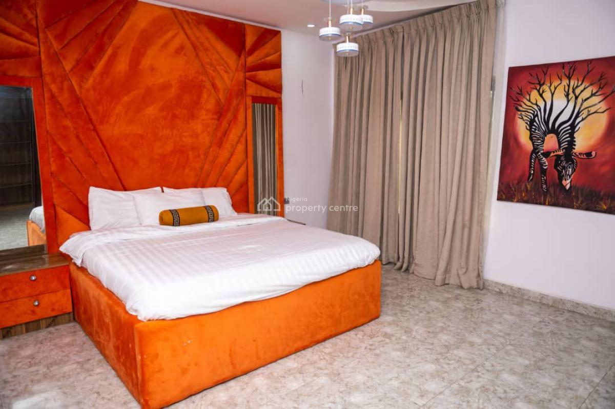 Nicely Furnished 4 Bedroom Apartment, Ikate, Lekki, Lagos, Flat / Apartment Short Let