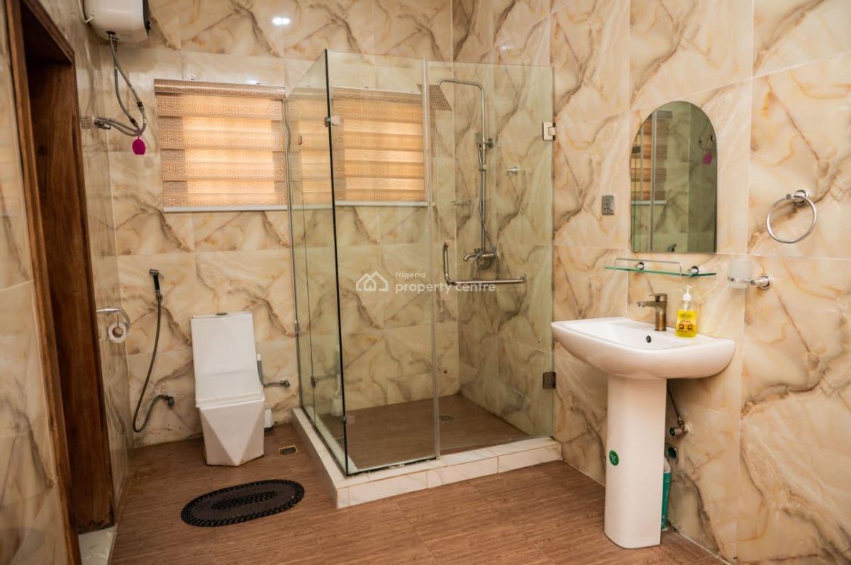 Nicely Furnished 4 Bedroom Apartment, Ikate, Lekki, Lagos, Flat / Apartment Short Let