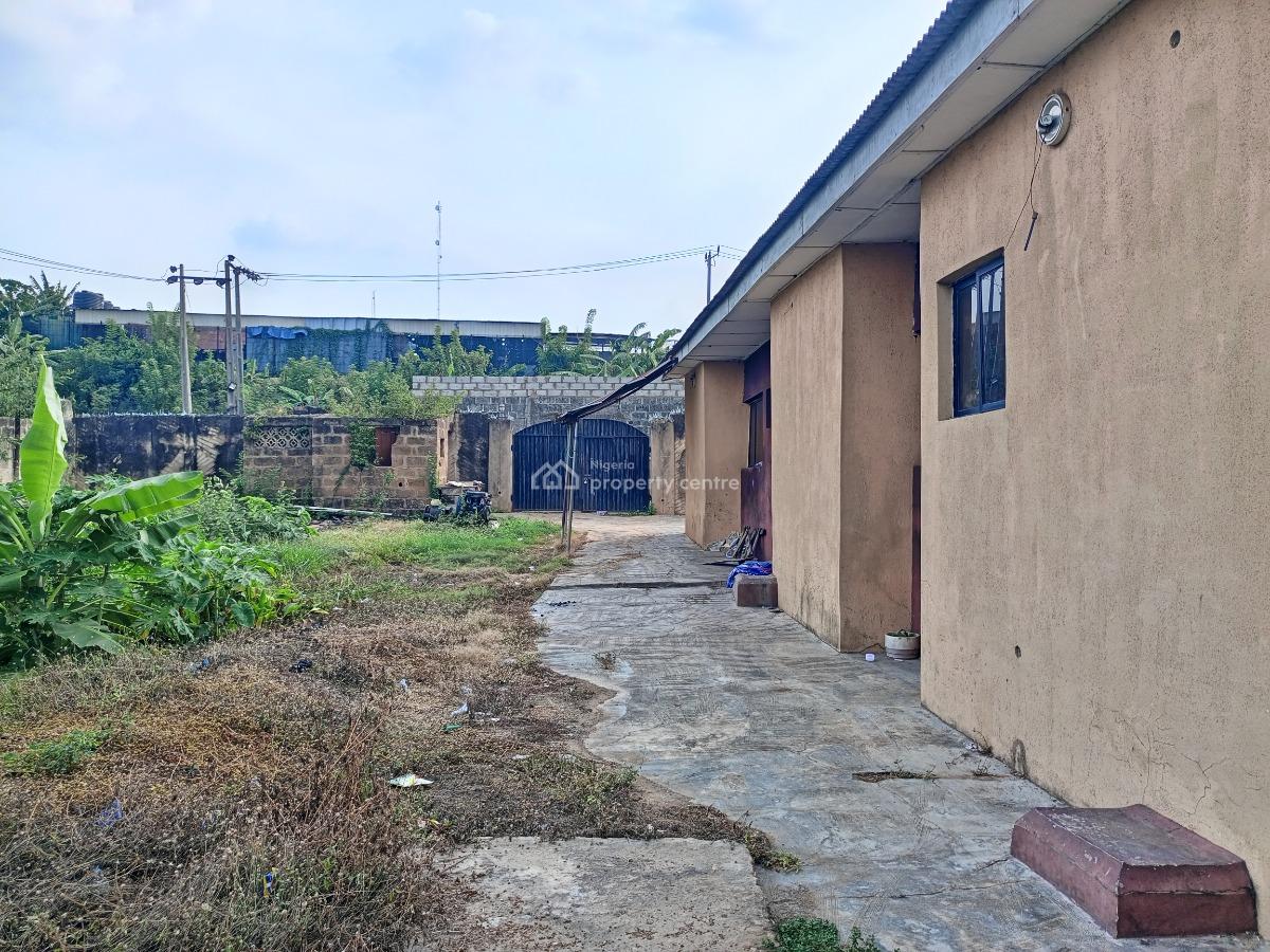 3 Bedrooms Bungalow, Wocom Drive, Onireke, Dugbe (onireke), Ibadan North-west, Oyo, Detached Bungalow for Sale
