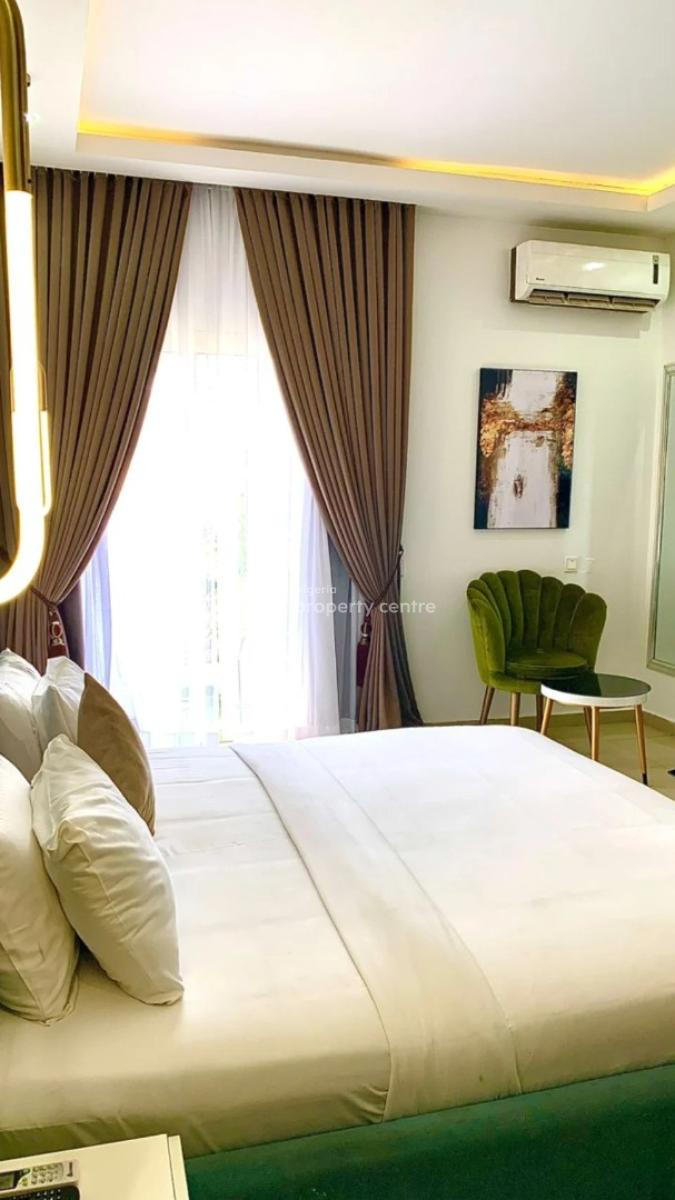 Nicely Furnished 3 Bedroom Apartment, Wuse 2, Abuja, Flat / Apartment Short Let