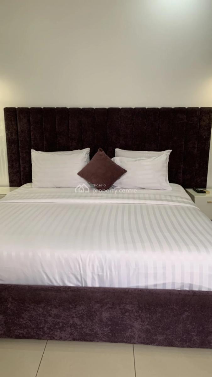 Nicely Furnished 3 Bedroom Apartment, Wuse 2, Abuja, Flat / Apartment Short Let