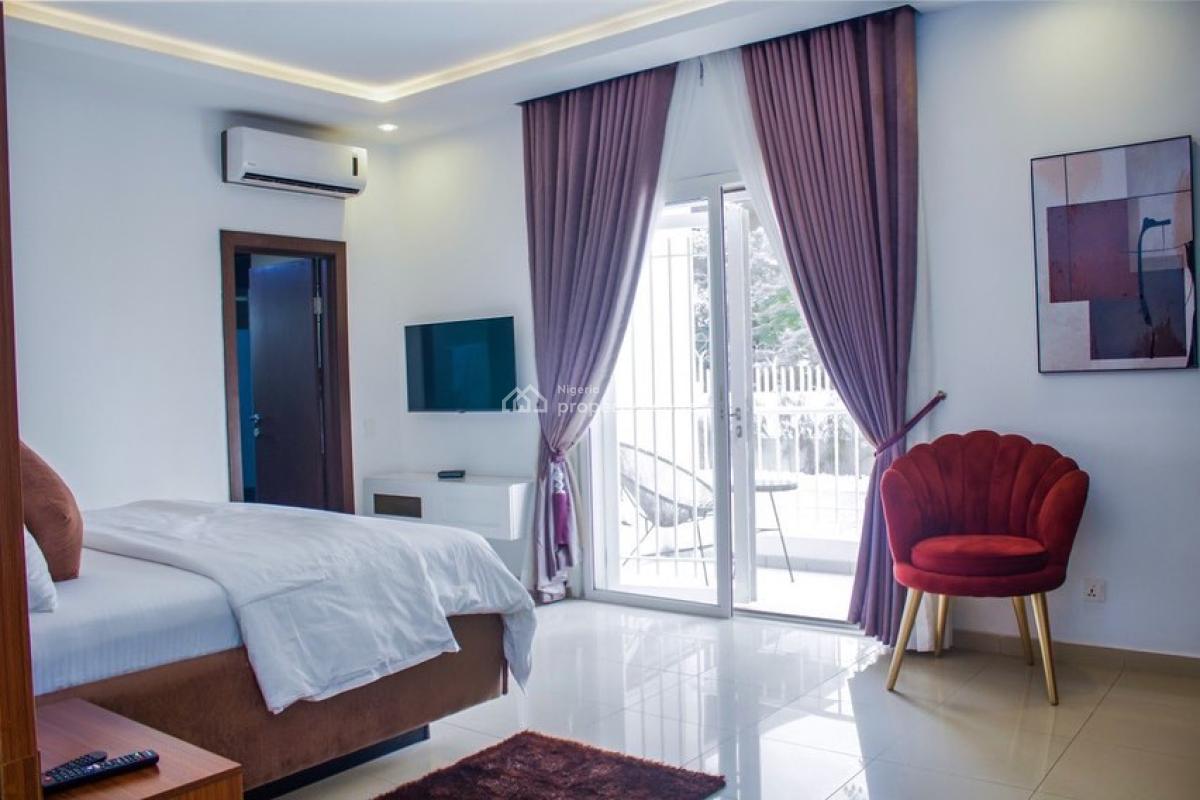 Nicely Furnished 3 Bedroom Apartment, Wuse 2, Abuja, Flat / Apartment Short Let