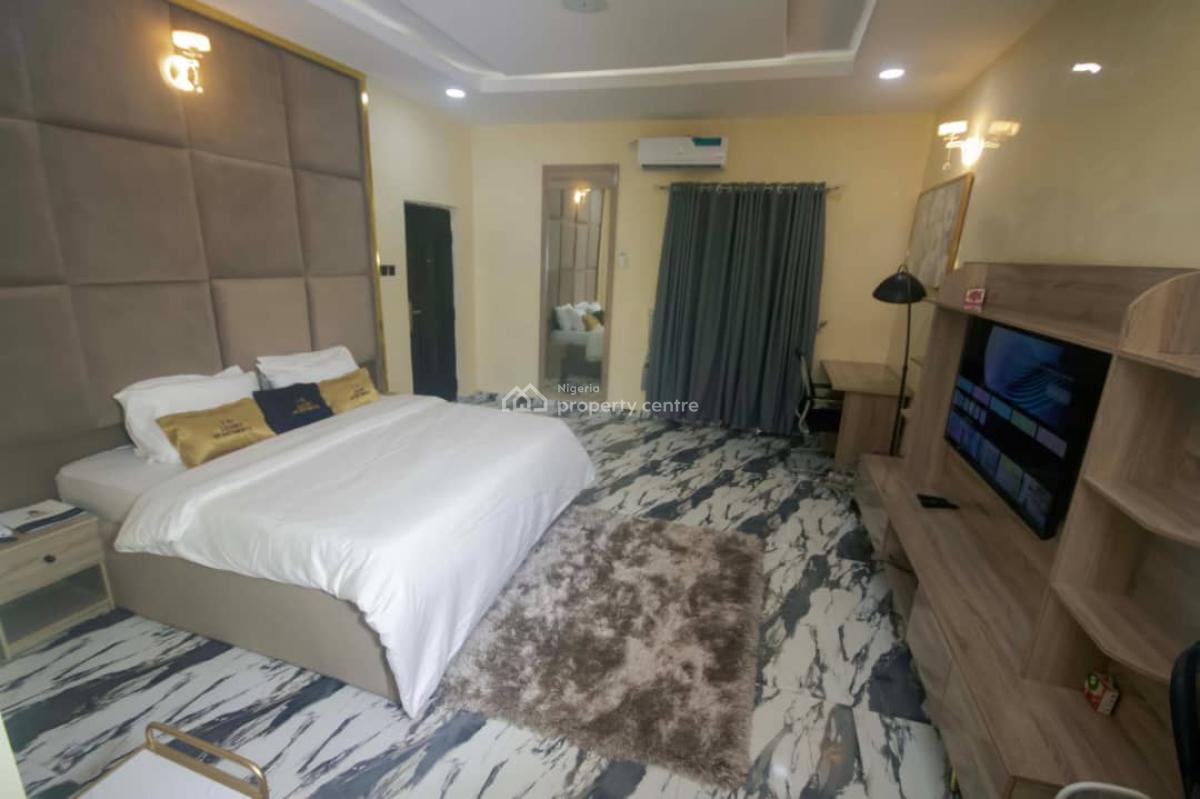 Nicely Furnished 3 Bedroom Apartment, Calabar, Cross River, Flat / Apartment Short Let
