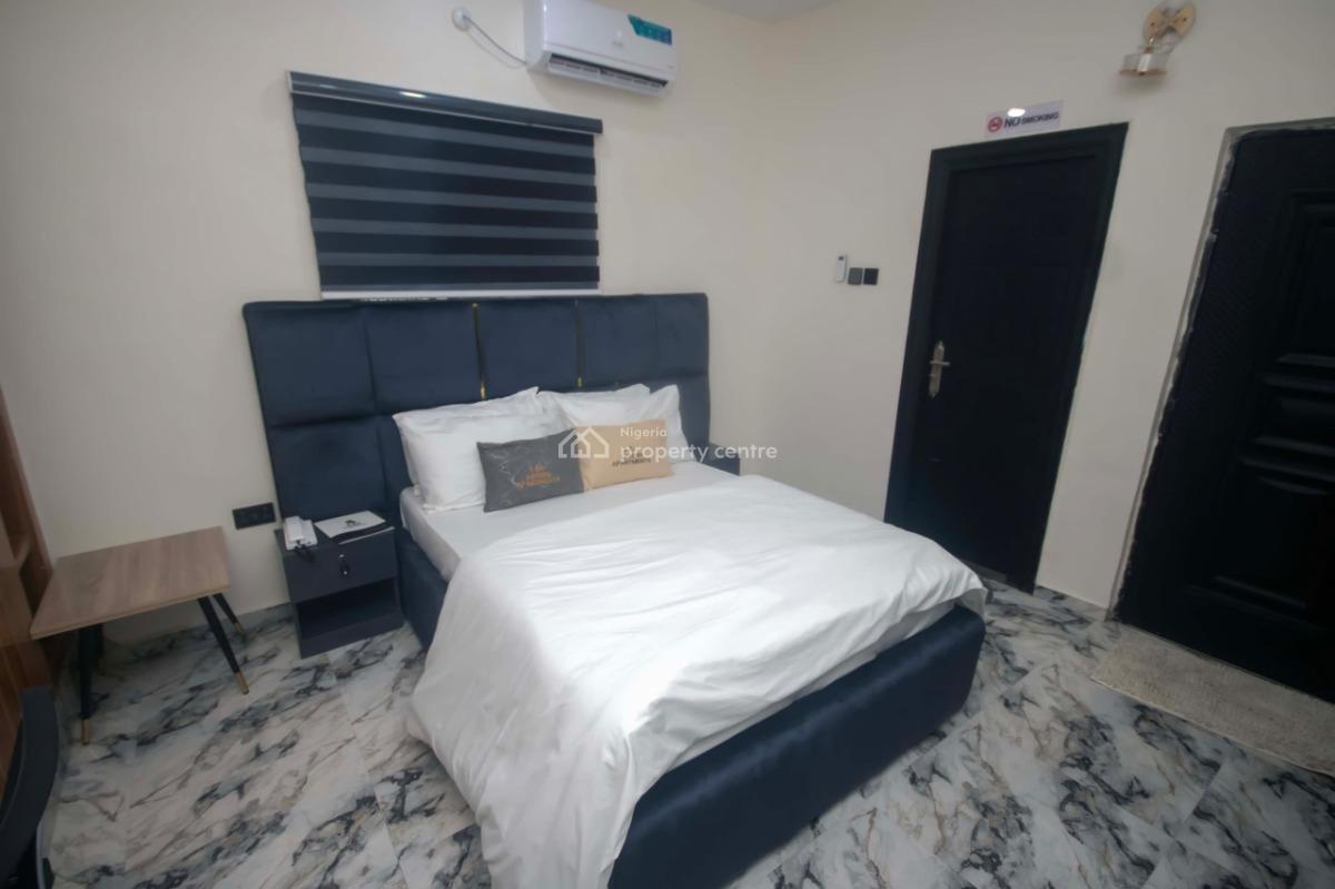 Nicely Furnished 3 Bedroom Apartment, Calabar, Cross River, Flat / Apartment Short Let