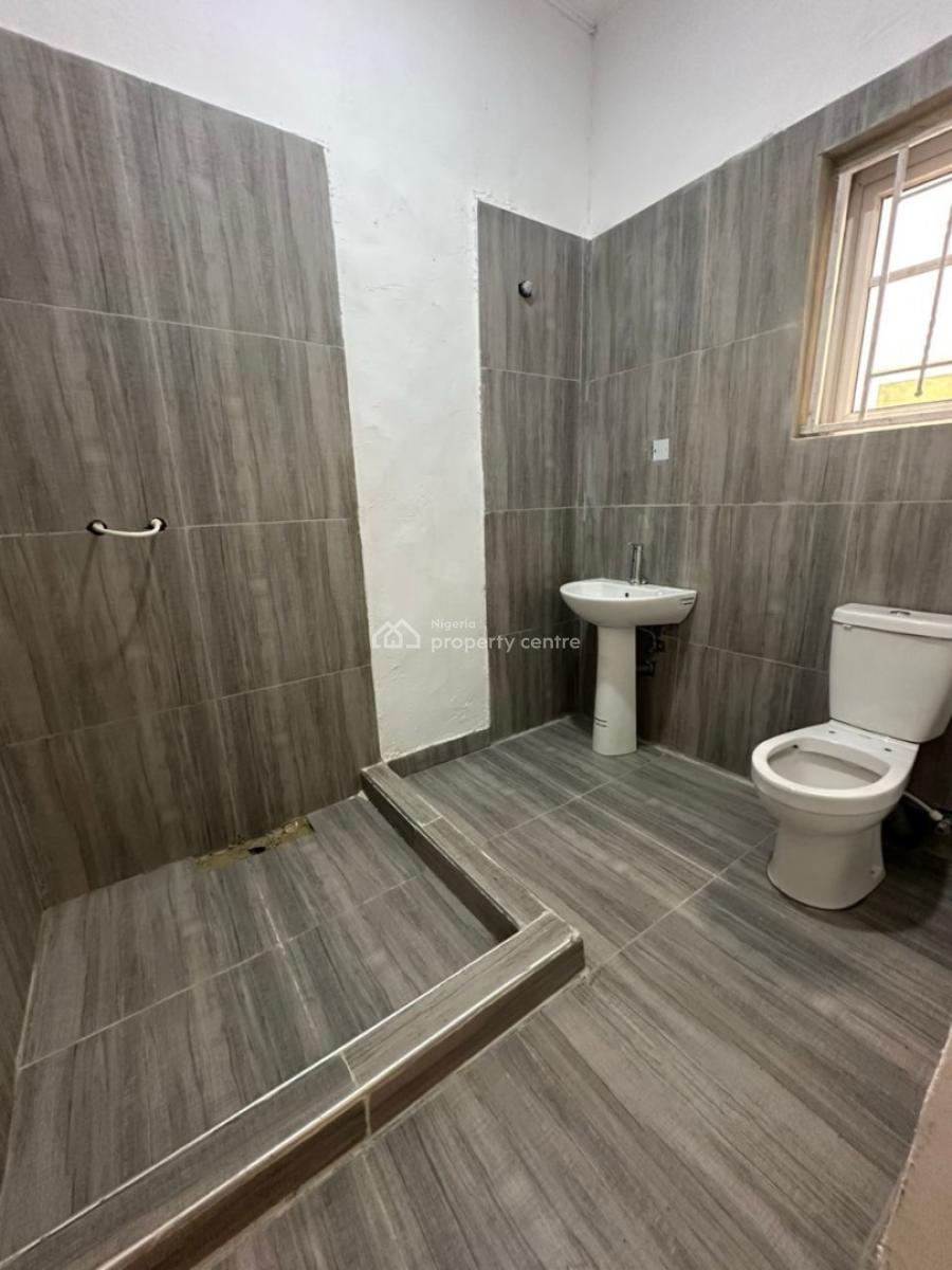 Well Maintained 1 Bedroom Apartment, Lekki Phase 1, Lekki, Lagos, Flat / Apartment for Rent