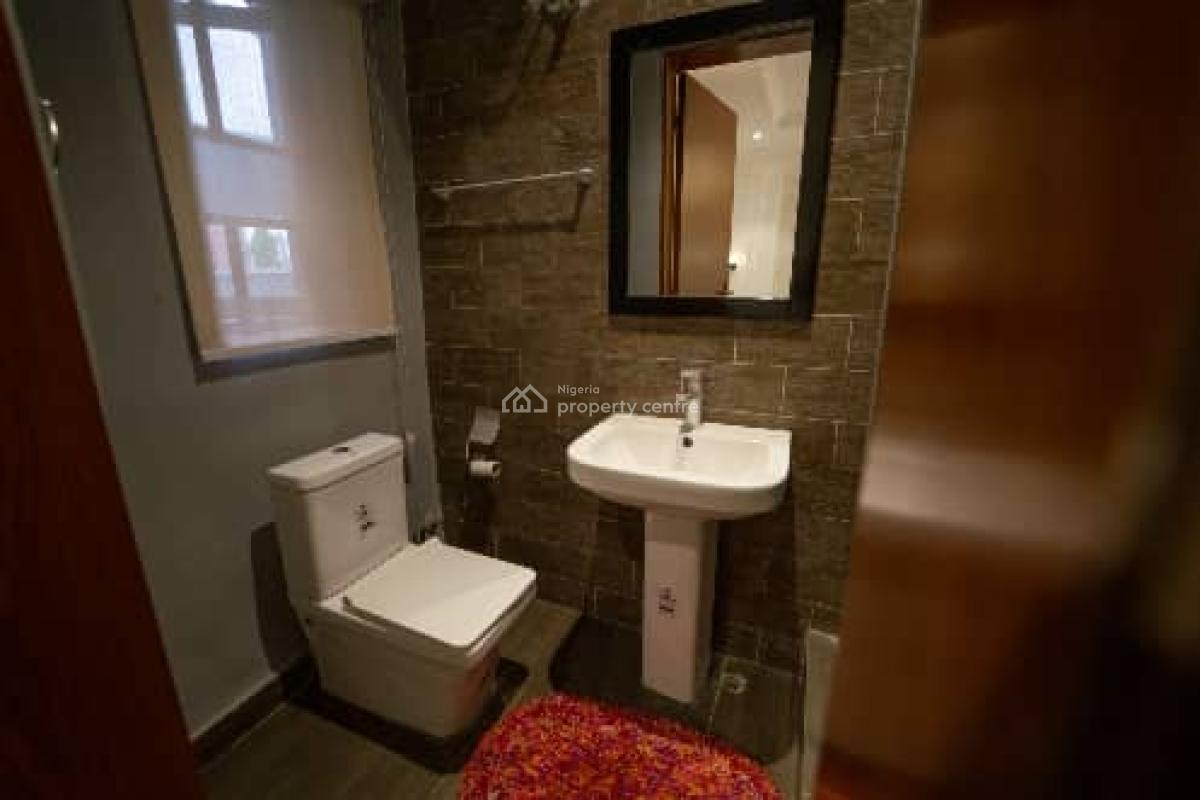 Nicely Furnished 3 Bedroom Apartment, Lekki Phase 1, Lekki, Lagos, Flat / Apartment Short Let