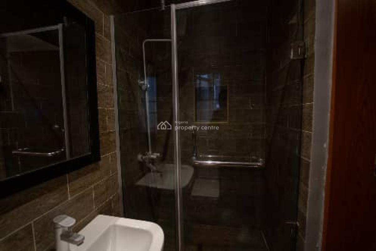 Nicely Furnished 3 Bedroom Apartment, Lekki Phase 1, Lekki, Lagos, Flat / Apartment Short Let