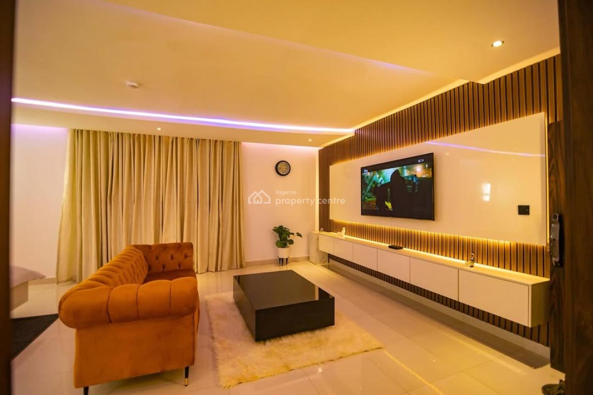 Nicely Furnished 4 Bedroom Apartment, Rayfield, Jos South, Plateau, Flat / Apartment Short Let