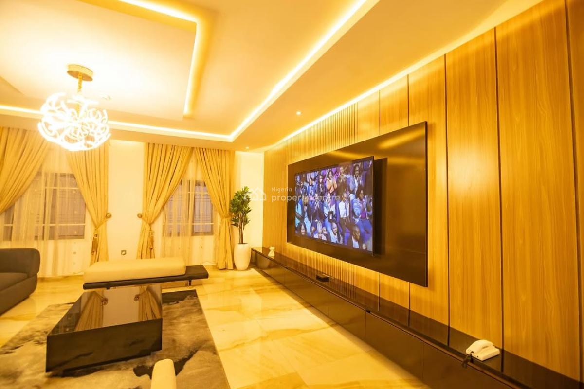 Nicely Furnished 4 Bedroom Apartment, Rayfield, Jos South, Plateau, Flat / Apartment Short Let