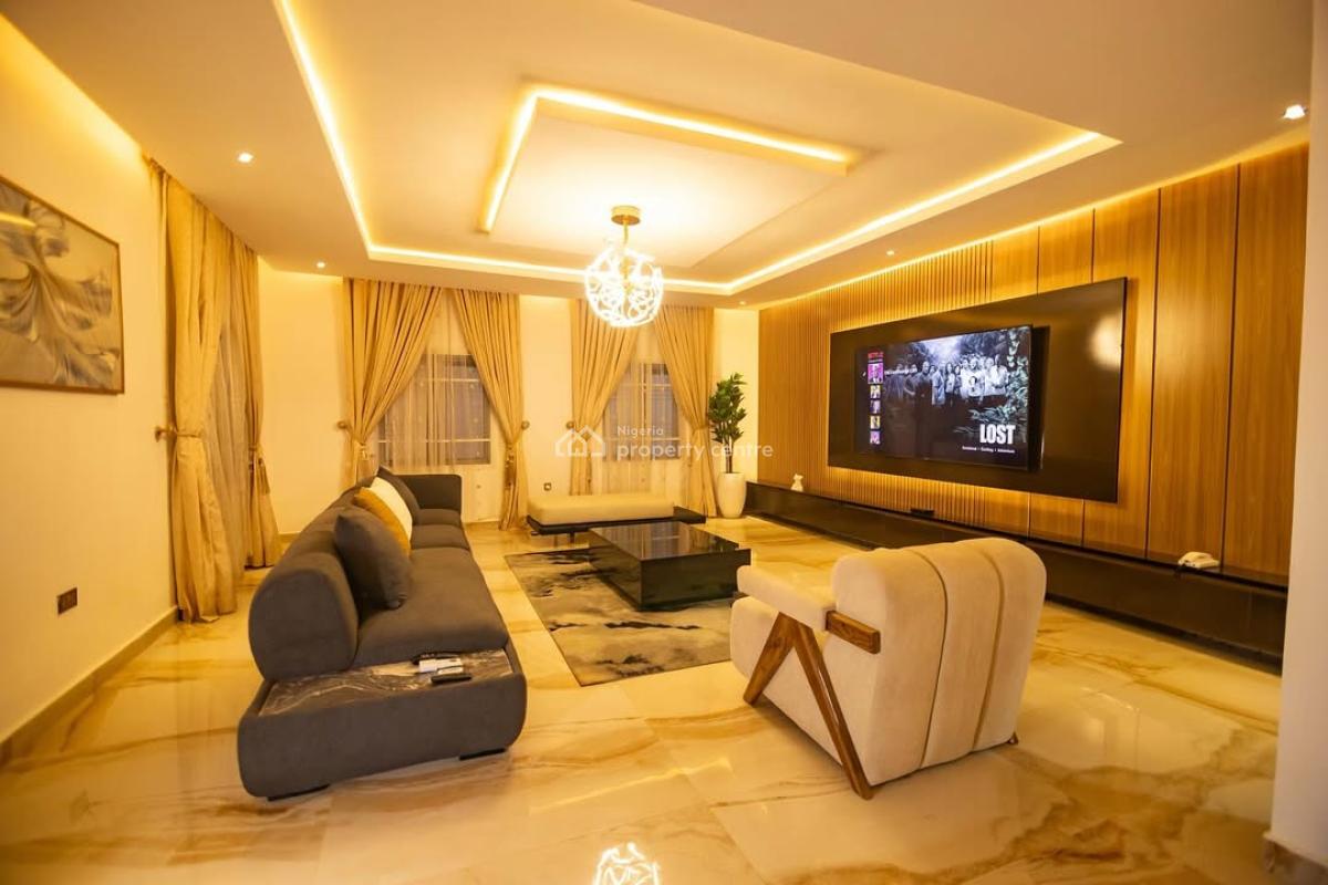 Nicely Furnished 4 Bedroom Apartment, Rayfield, Jos South, Plateau, Flat / Apartment Short Let