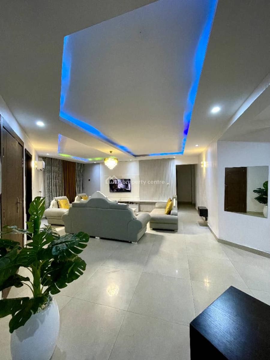 Nicely Furnished 3 Bedroom Apartment, Ikeja Gra, Ikeja, Lagos, Flat / Apartment Short Let