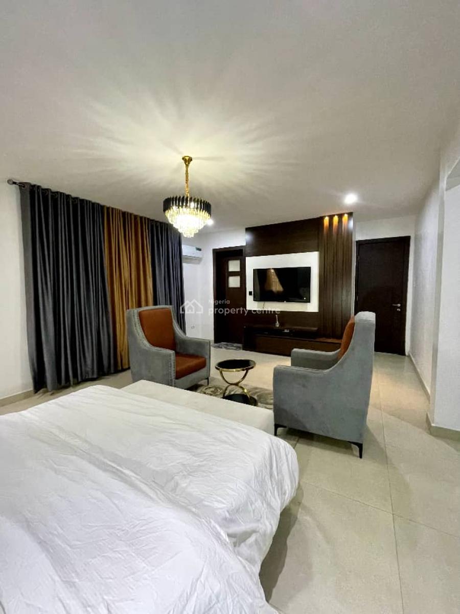 Nicely Furnished 3 Bedroom Apartment, Ikeja Gra, Ikeja, Lagos, Flat / Apartment Short Let
