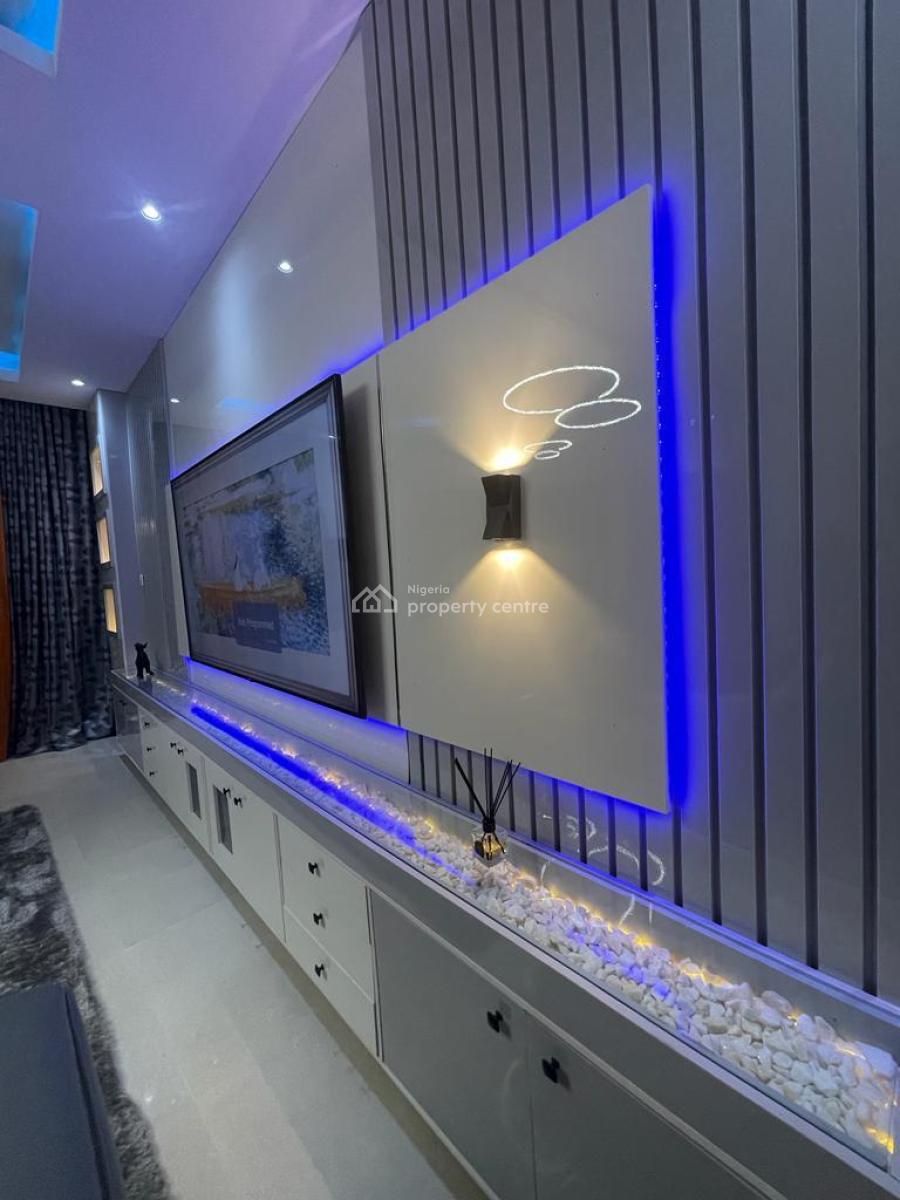 Nicely Furnished 3 Bedroom Apartment, Ikeja Gra, Ikeja, Lagos, Flat / Apartment Short Let