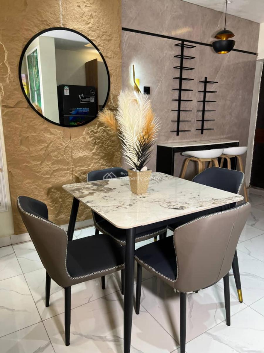 Nicely Furnished 3 Bedroom Apartment, Surulere, Lagos, Flat / Apartment Short Let