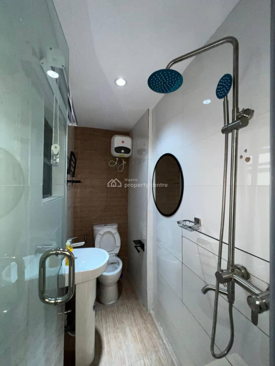 Nicely Furnished 3 Bedroom Apartment, Surulere, Lagos, Flat / Apartment Short Let