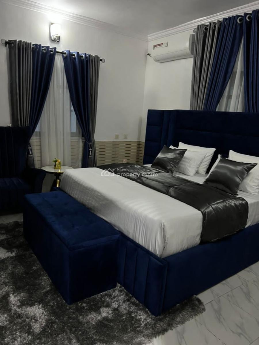 Nicely Furnished 3 Bedroom Apartment, Sangotedo, Ajah, Lagos, Flat / Apartment Short Let