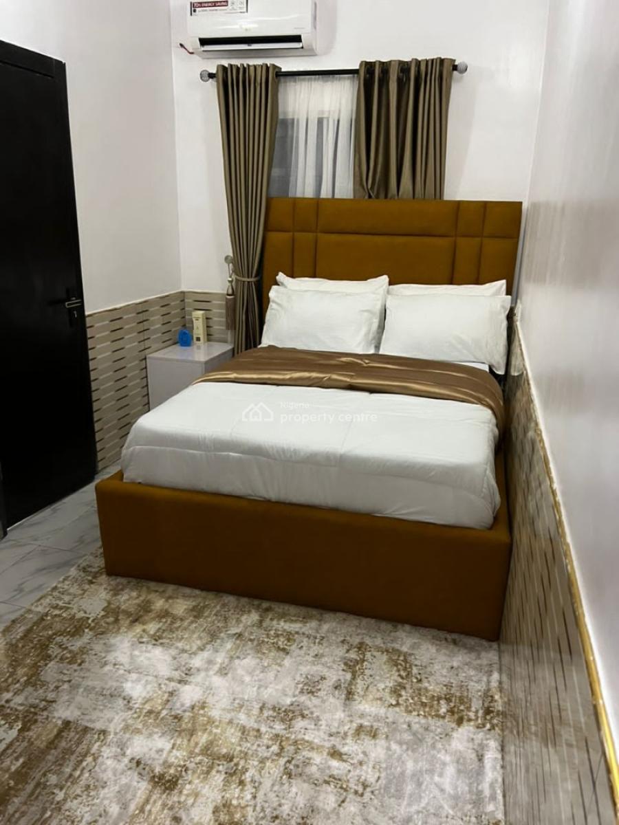 Nicely Furnished 3 Bedroom Apartment, Sangotedo, Ajah, Lagos, Flat / Apartment Short Let