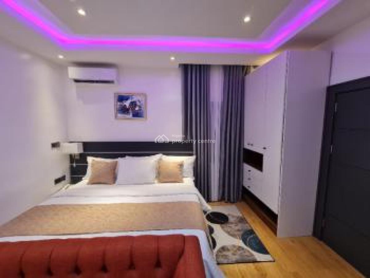 Nicely Furnished 1 Bedroom Apartment, Gwarinpa, Abuja, Flat / Apartment Short Let