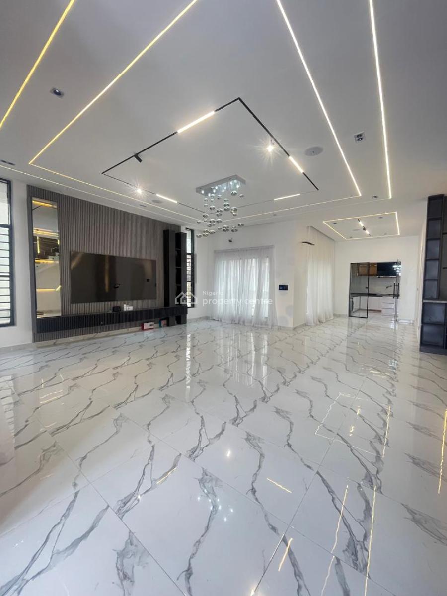 Gigantic 5 Bedrooms Duplex with Pool & Cinema, Chevron Drive, Lekki, Lagos, Detached Duplex for Sale