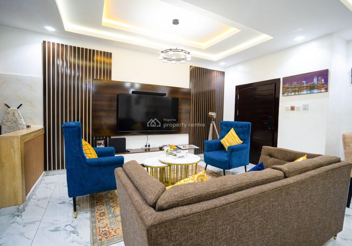 Nicely Furnished 3 Bedroom Apartment, Surulere, Lagos, Flat / Apartment Short Let