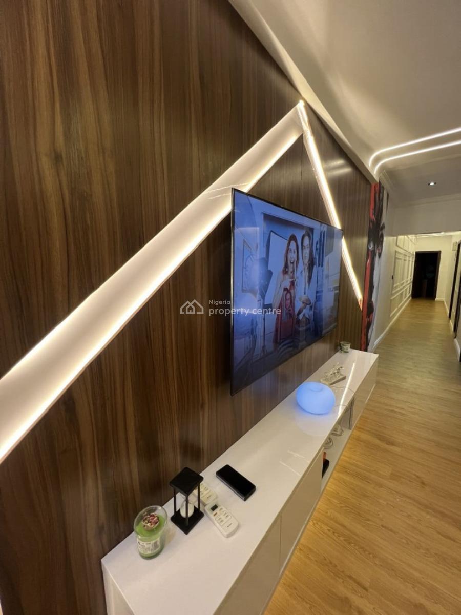 Nicely Furnished 2 Bedroom Apartment, Gra Phase 2, Magodo, Lagos, Flat / Apartment Short Let