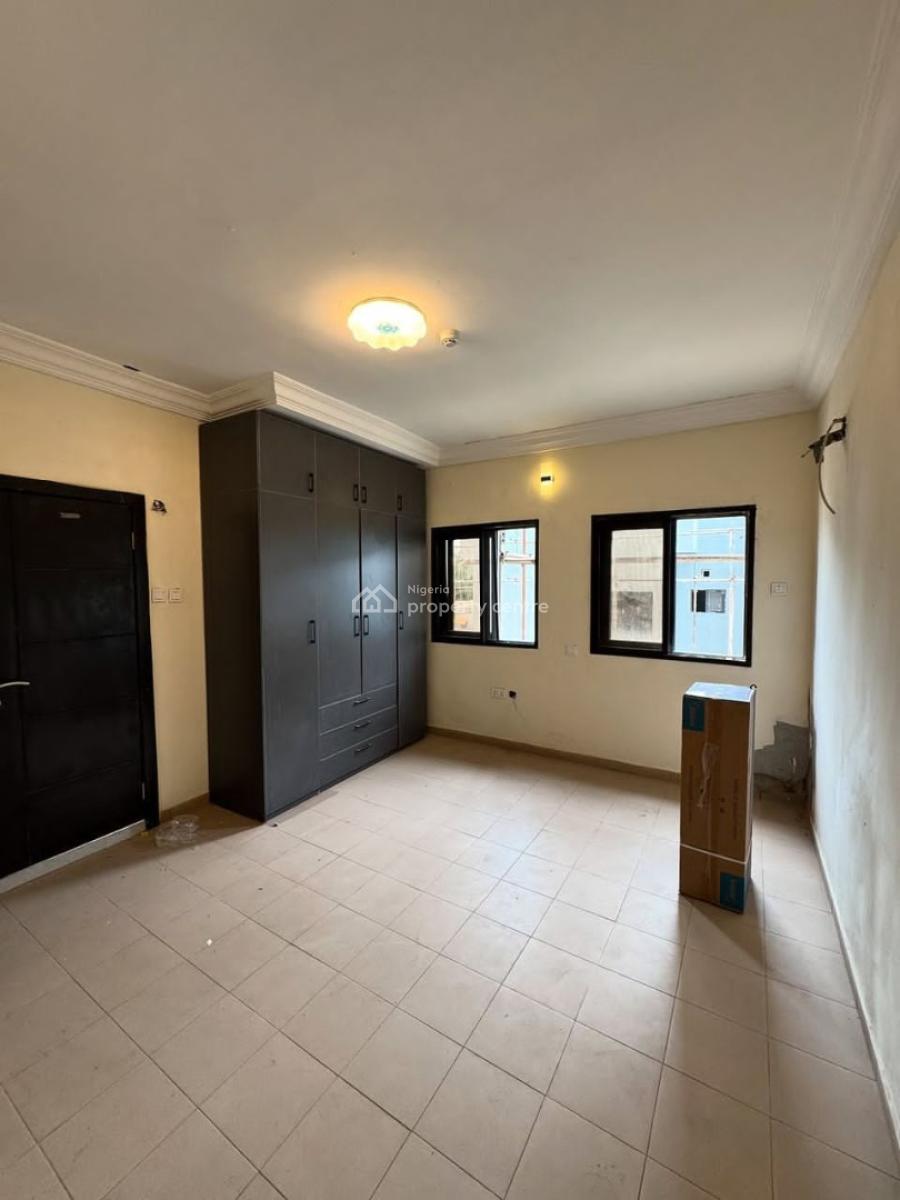 3 Bedroom Apartment with Bq & Pool, Lekki Phase 1, Lekki, Lagos, Flat / Apartment for Rent