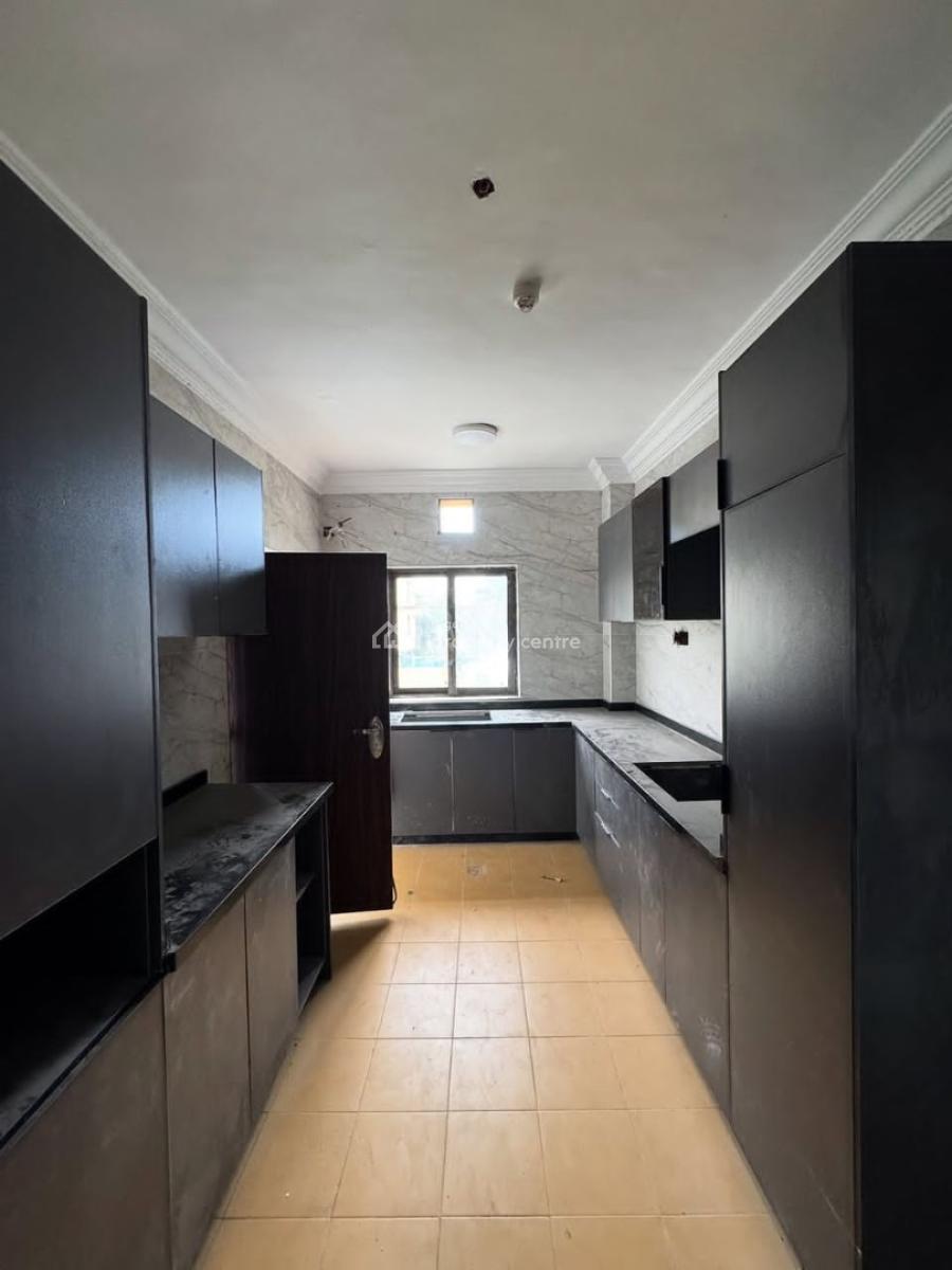 3 Bedroom Apartment with Bq & Pool, Lekki Phase 1, Lekki, Lagos, Flat / Apartment for Rent