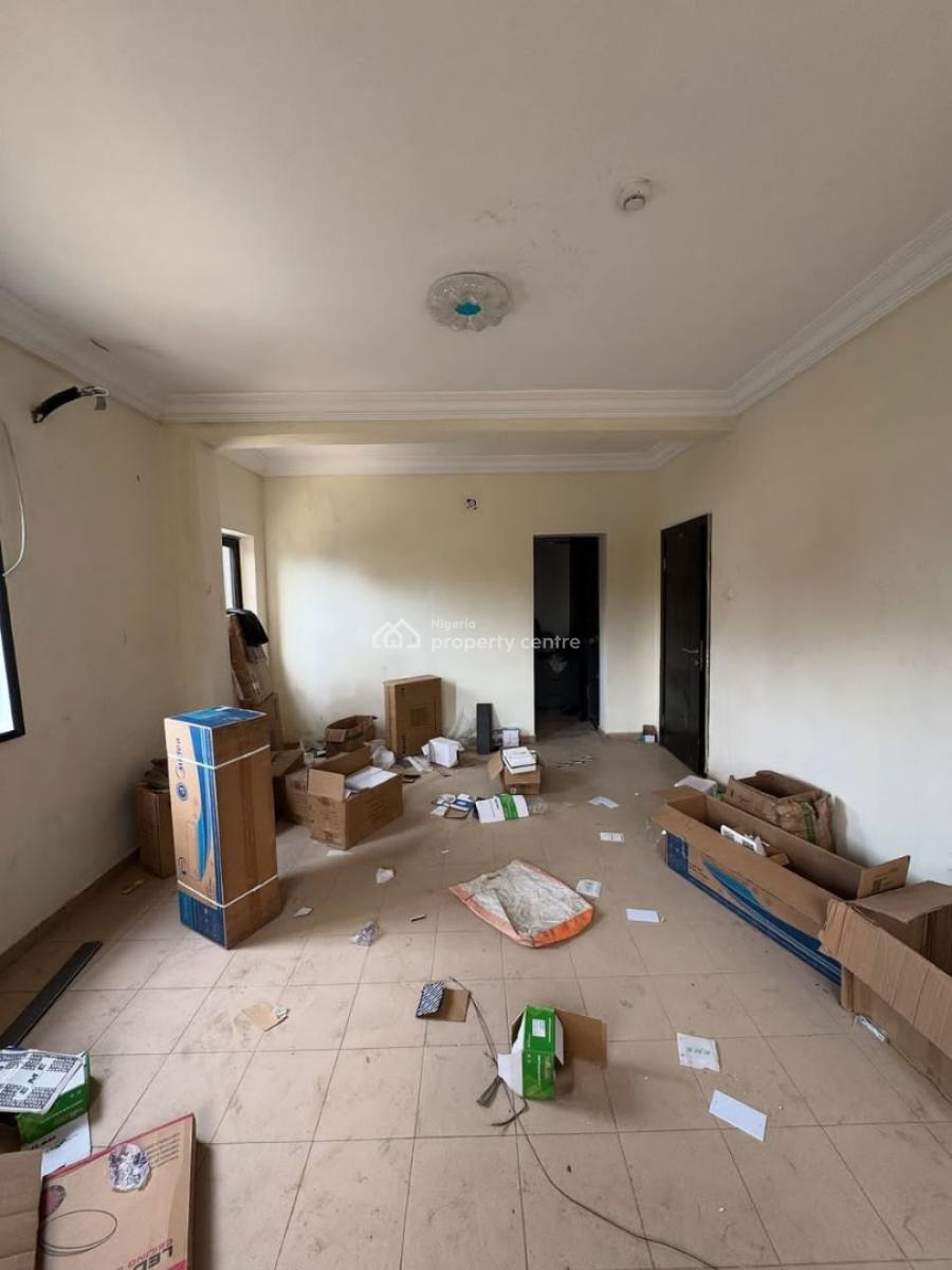 3 Bedroom Apartment with Bq & Pool, Lekki Phase 1, Lekki, Lagos, Flat / Apartment for Rent