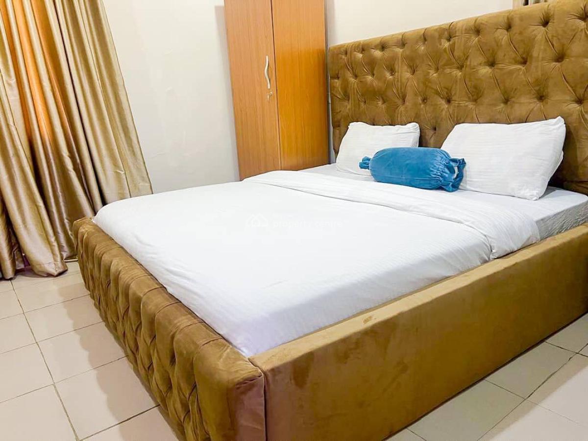 Nicely Furnished 2 Bedroom Apartment, Gra Phase 2, Magodo, Lagos, Flat / Apartment Short Let