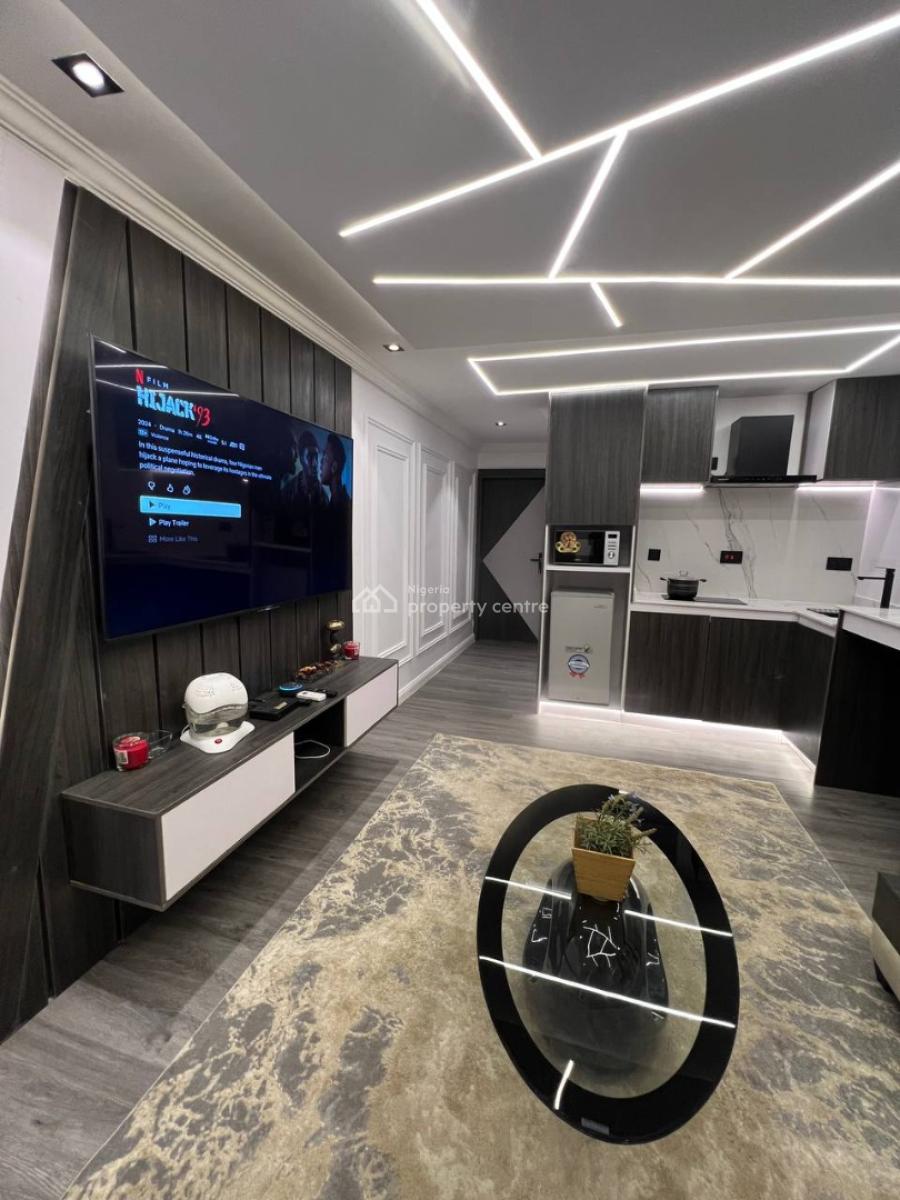 Nicely Furnished 1 Bedroom Apartment, Magodo, Lagos, Flat / Apartment Short Let