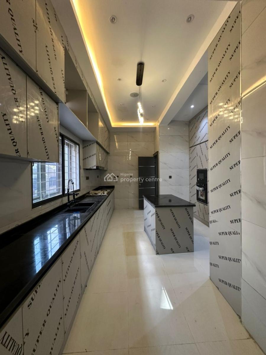 Nicely Finished 7 Bedroom Gated Terrace Duplex, Guzape District, Abuja, Terraced Duplex for Sale