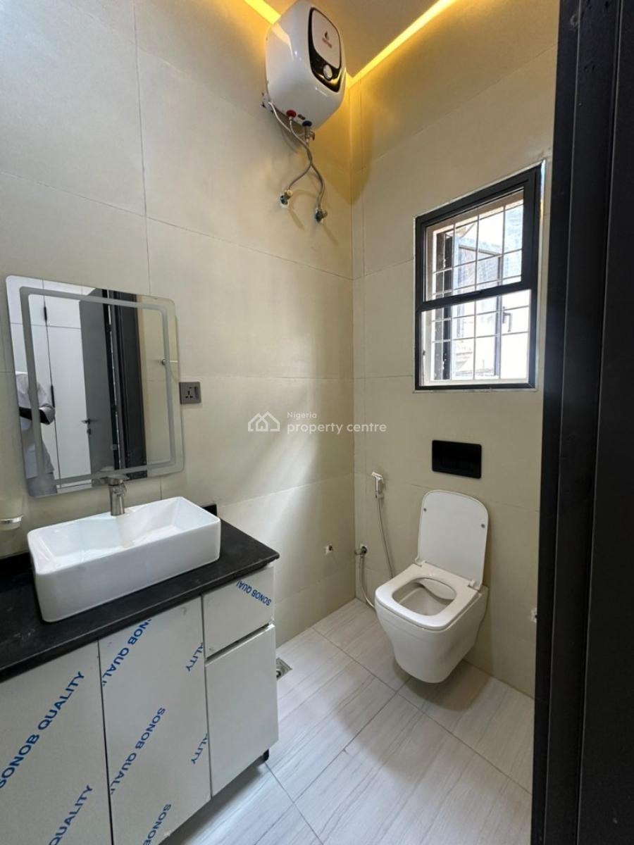 Nicely Finished 7 Bedroom Gated Terrace Duplex, Guzape District, Abuja, Terraced Duplex for Sale