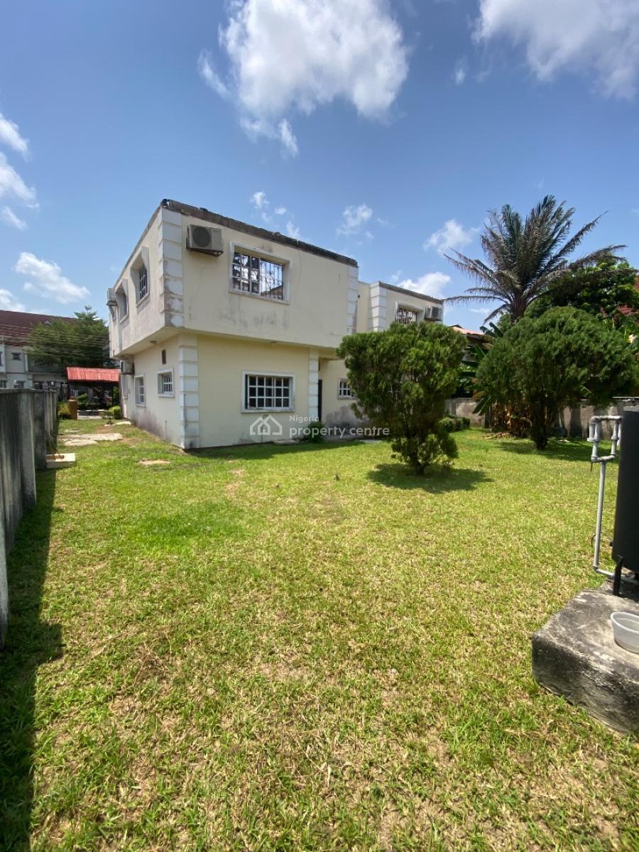 680sqm Dry Land with an Old Building, Crown Estate, Sangotedo, Ajah, Lagos, Residential Land for Sale