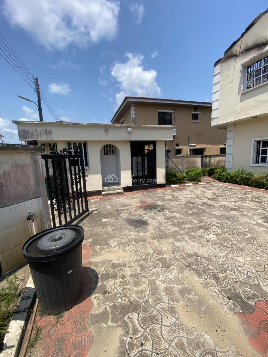 680sqm Dry Land with an Old Building, Crown Estate, Sangotedo, Ajah, Lagos, Residential Land for Sale
