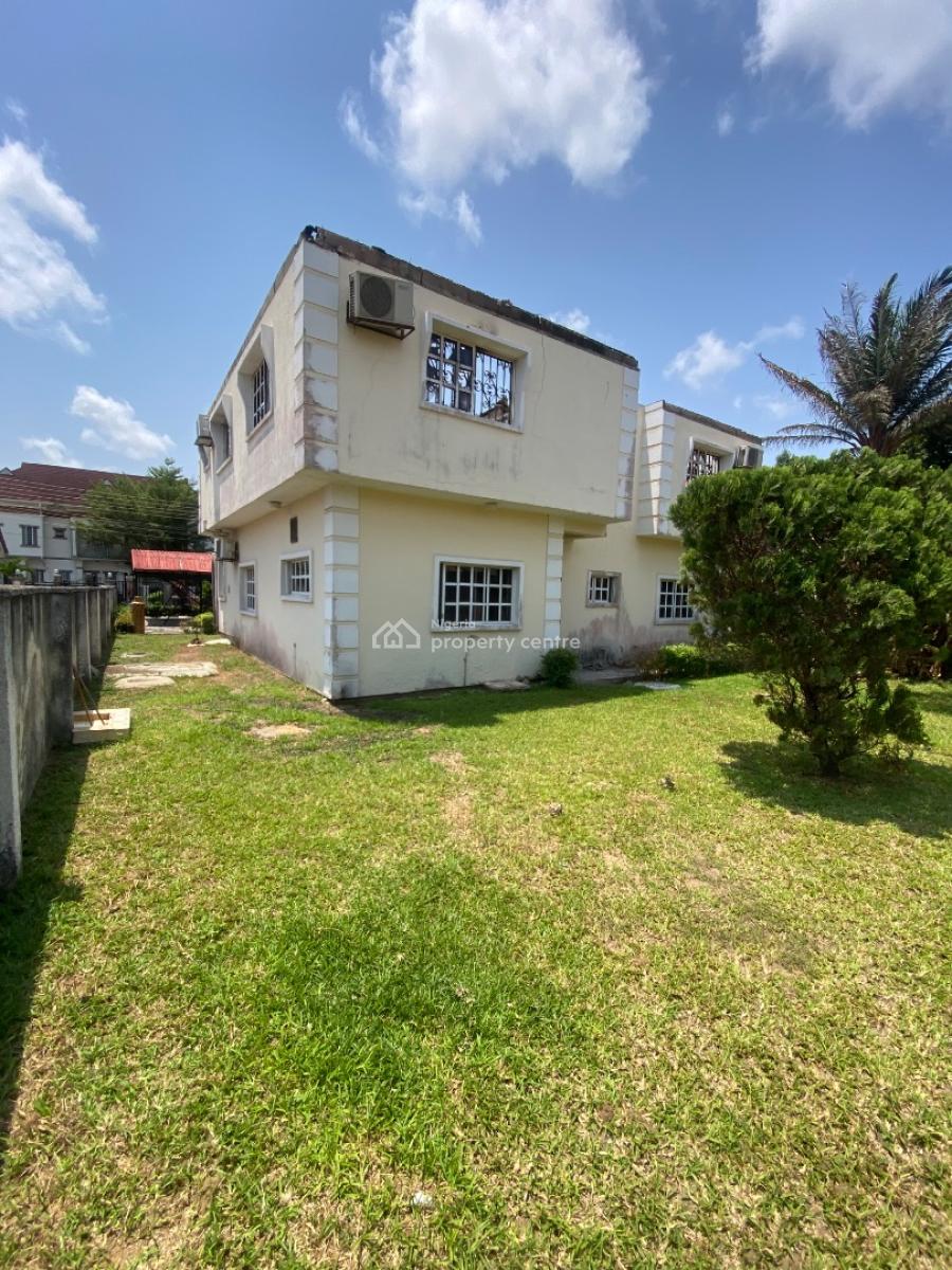 680sqm Dry Land with an Old Building, Crown Estate, Sangotedo, Ajah, Lagos, Residential Land for Sale