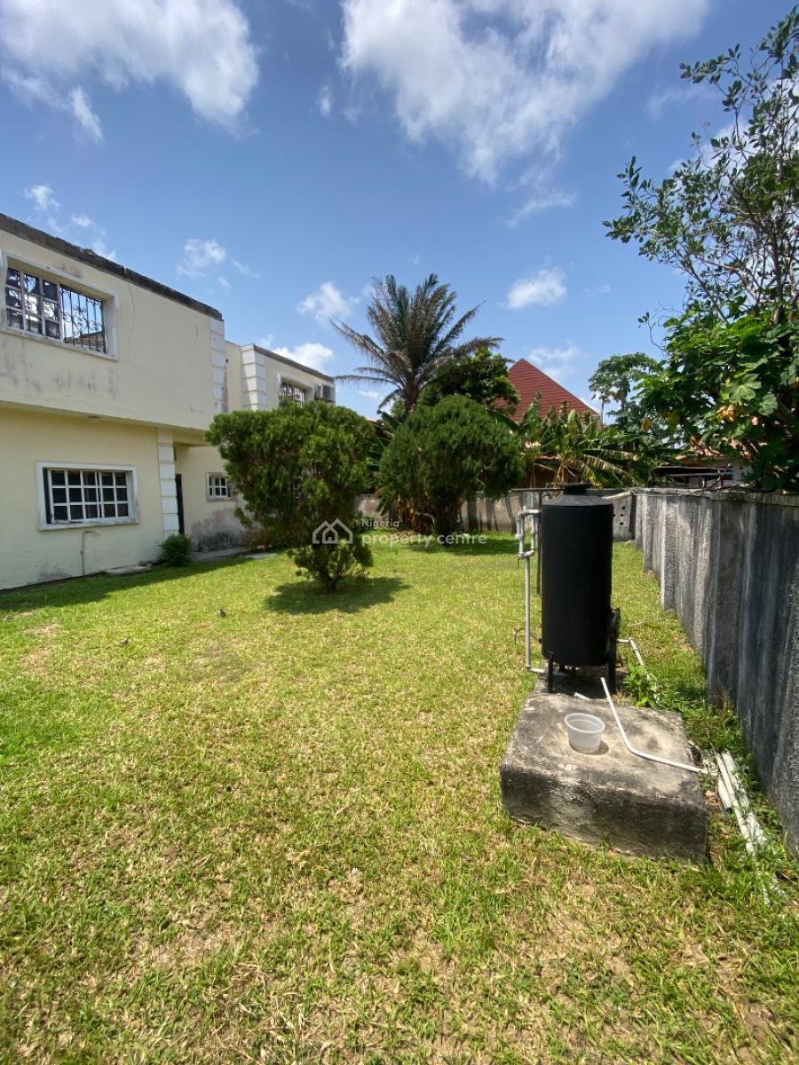 680sqm Dry Land with an Old Building, Crown Estate, Sangotedo, Ajah, Lagos, Residential Land for Sale