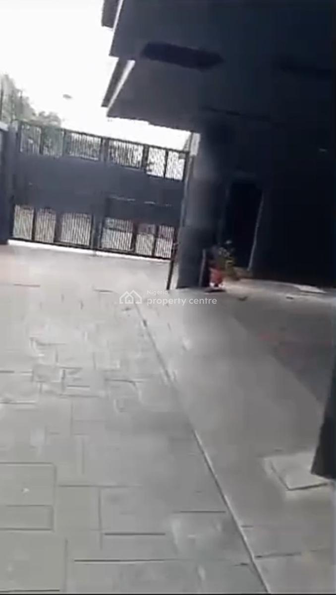 4 Tastefully Finished 3 Bedroom Flat Upstairs, Anthony Village, Anthony, Maryland, Lagos, Flat / Apartment for Rent