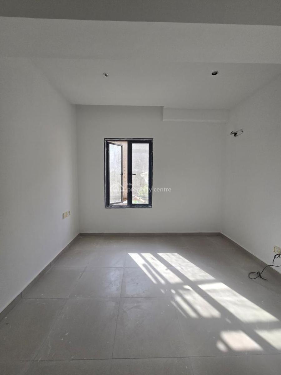 Magnificent 3 Bedroom Apartmenwith a Bq and an Elevator, Lekki Phase 1, Lekki, Lagos, Flat / Apartment for Sale
