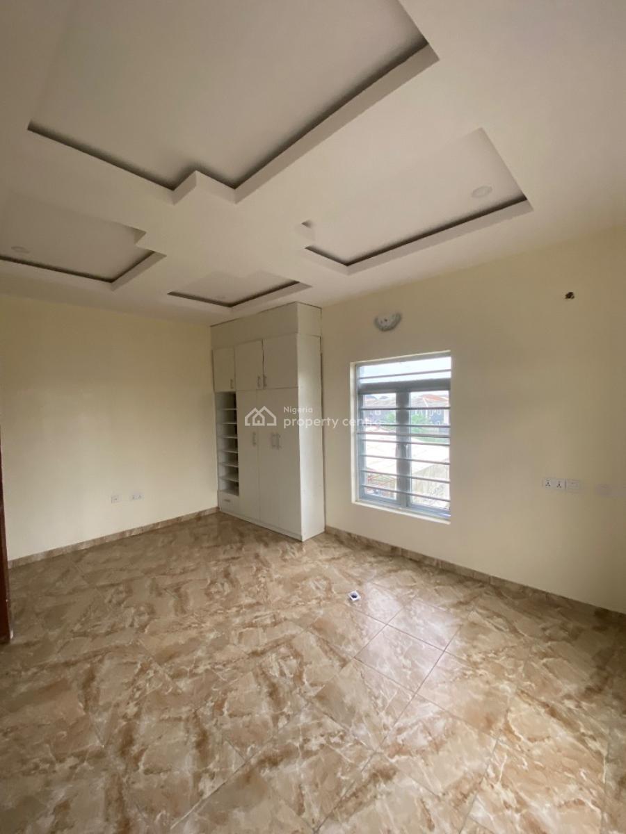 Standard 3 Bedroom Apartment, Ajah, Lagos, Flat / Apartment for Rent